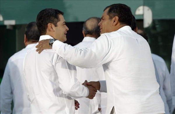 Juan Orlando Hernández pide impulsar una agenda integral