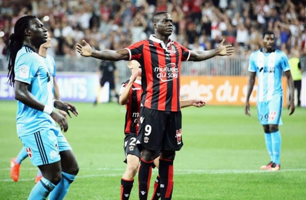 VIDEO: Balotelli debuta con doblete en el Niza de Francia