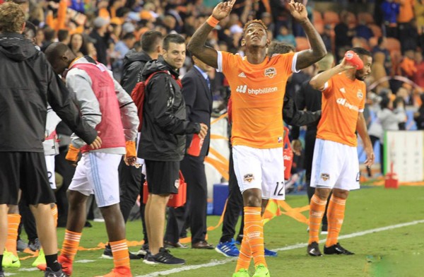 Quioto se luce con golazo en el inicio de temporada con el Houston Dynamo