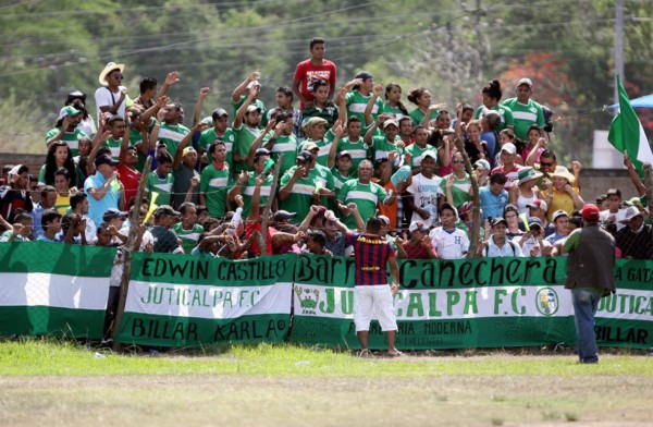 Juticalpa golpea primero al Honduras Progreso