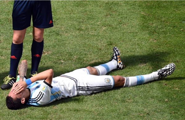 Di María se trata con células madre buscando llegar a una posible final