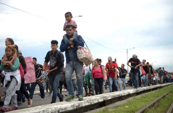 Guatemaltecos toman universidad para rechazar acuerdo migratorio con EEUU