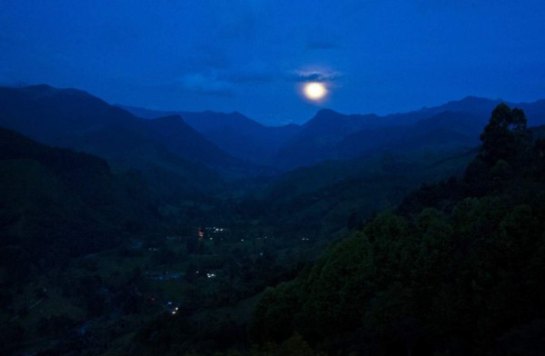 La luna sangrienta se movió por América