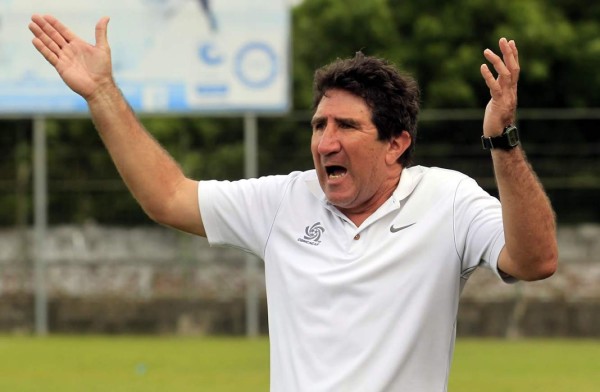 Héctor Vargas: 'Ojalá que el Santos venga con todo”