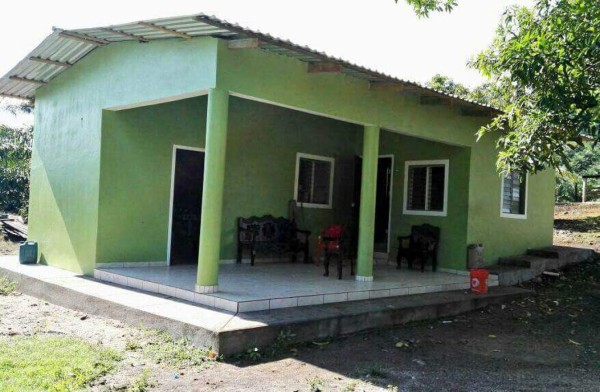 Aseguran bienes a exoficial y red de lavado de activos