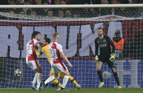 Video: Messi anota su primer gol en la presente temporada de Champions