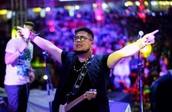 Manu Martínez gana el segundo lugar en concurso musical centroamericano