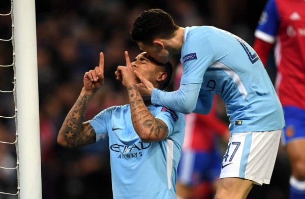 Manchester City certifica su pase a cuartos de final de la Champions League pese a perder