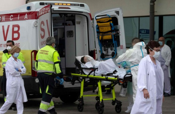 Tras dos semanas de horror, Nueva York logra bajar curva de coronavirus