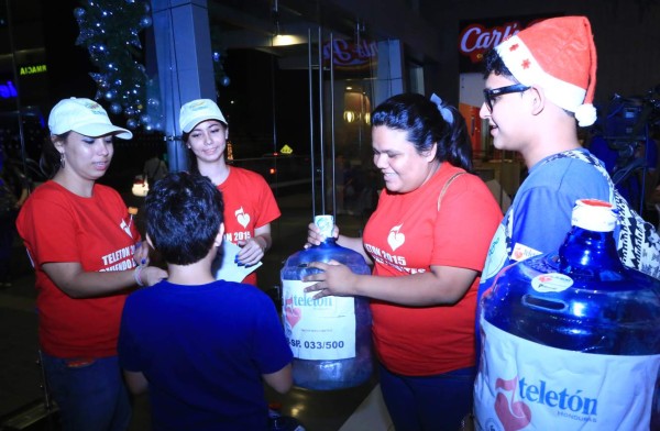 Con paso firme avanza la Teletón 2015