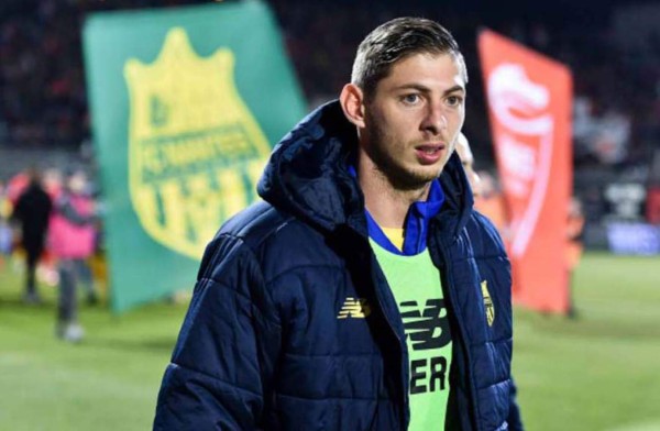 La FIFA amenaza al Cardiff por no pagar el traspaso de Emiliano Sala