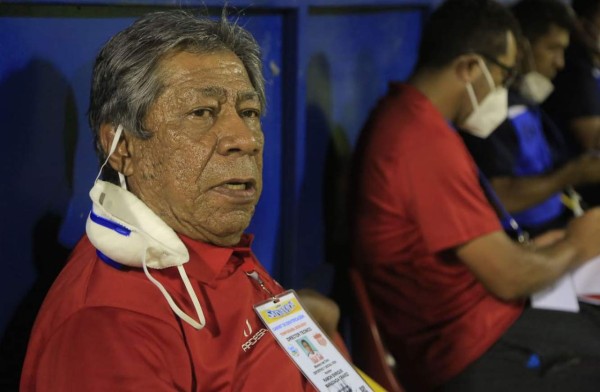Sorpresa: Ramón 'Primitivo' Maradiaga renuncia como entrenador del Vida