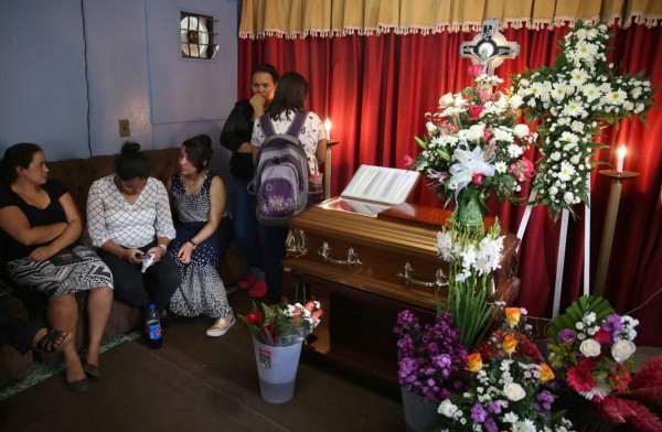 Muere niña atropellada en el anillo periférico