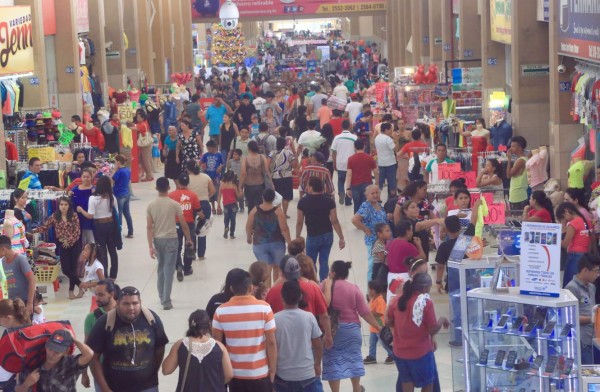 Medio millón de viajeros retornan hoy por la Gran Central Metropolitana