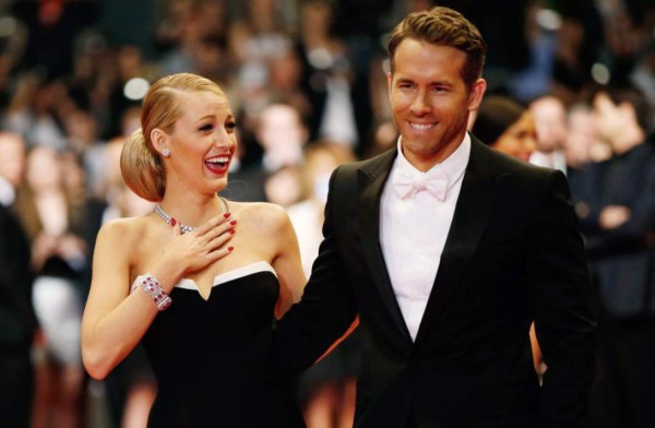 Ryan Reynolds felicita a su esposa, Blake Lively, con sus 'peores' fotos