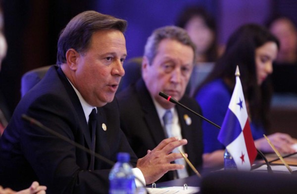 Presidentes centroamericanos piden solución pacífica a crisis en Honduras