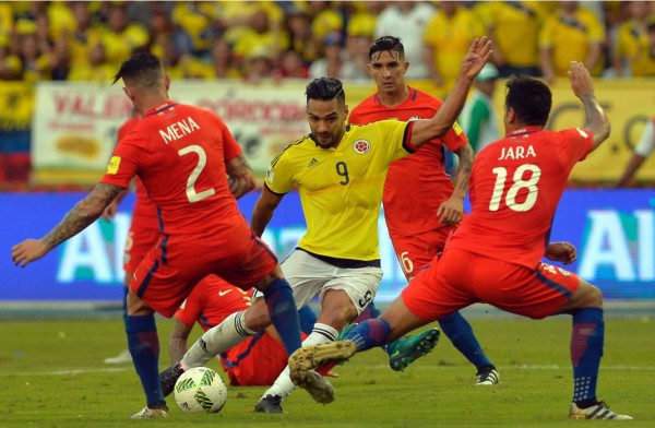 Chile le sacó un valioso empate a Colombia