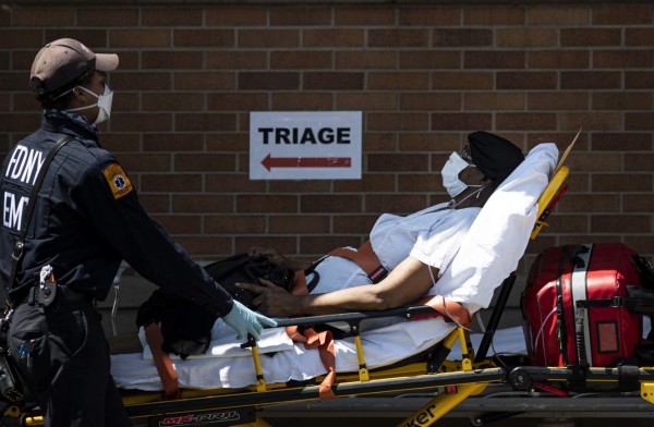 Coronavirus deja más de 318,000 muertos y 4,8 millones de contagios en el mundo