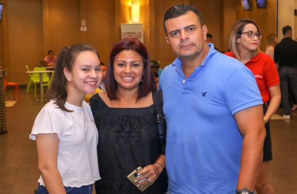 Clientes de LA PRENSA ven 'Animales fantásticos 2”