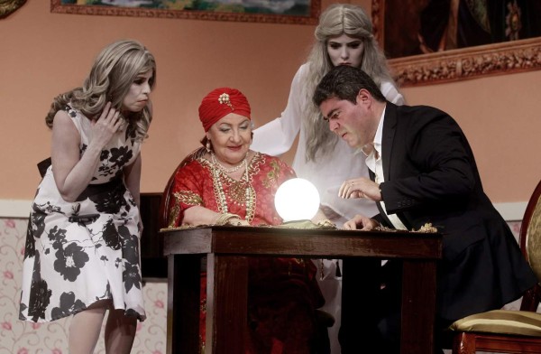 Hoy se estrena la obra 'Un espíritu burlón”