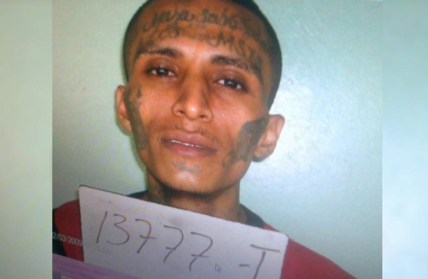 Matan a recluso de varias puñaladas en el Centro Penal de Tela