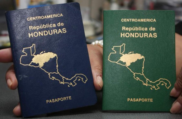 Desarticulan en Dominicana red que falsificaba pasaportes hondureños