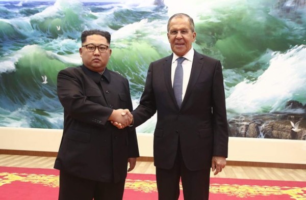 Putin se adelanta a Trump e invita a Kim Jong-un a visitar Rusia