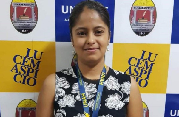 Estudiante de la Unah, originaria de Lempira, recibirá premio centroamericano por excelencia