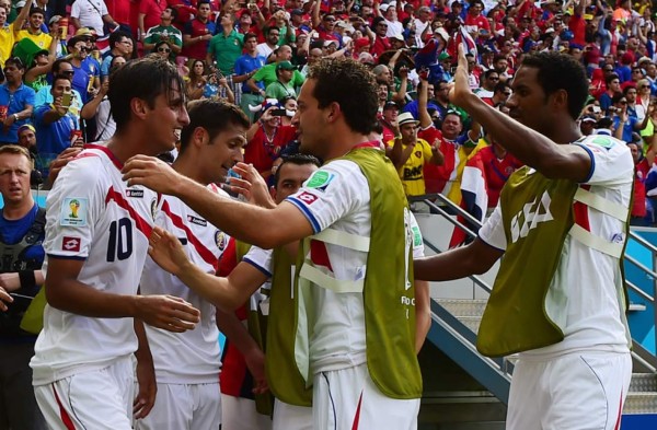 Costa Rica vuelve a lograr otra gran hañaza y se mete a octavos