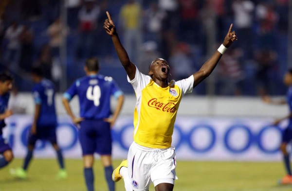 El Olimpia ruge y remonta el clásico