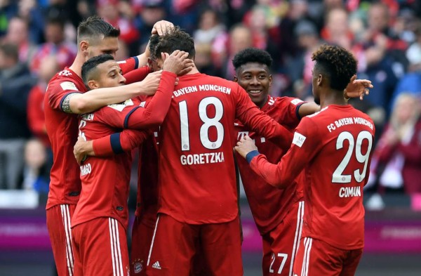 Bayern vence al Hannover y sigue firme en la punta de la Bundesliga