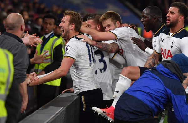 El Tottenham se mantiene en la pelea por la Premier League