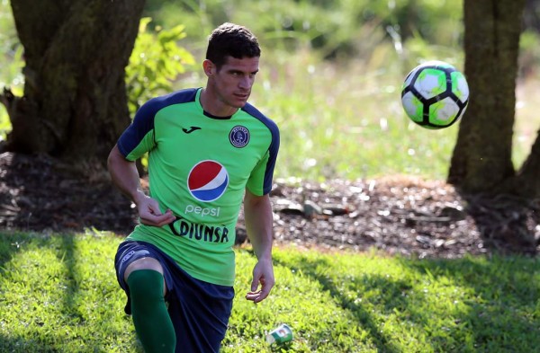 Jonathan Rougier renovó contrato con Motagua hasta el 2022