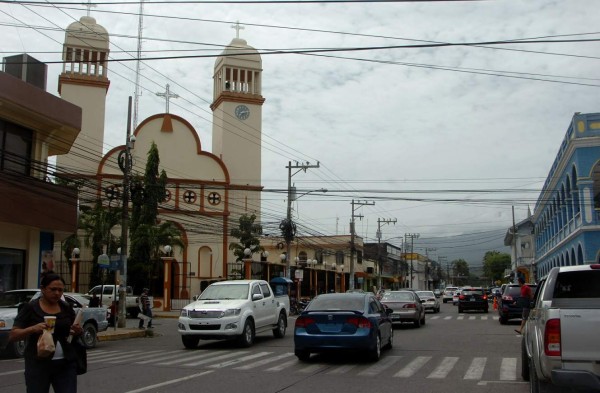 Vaguada provocará lluvias leves este lunes en el país