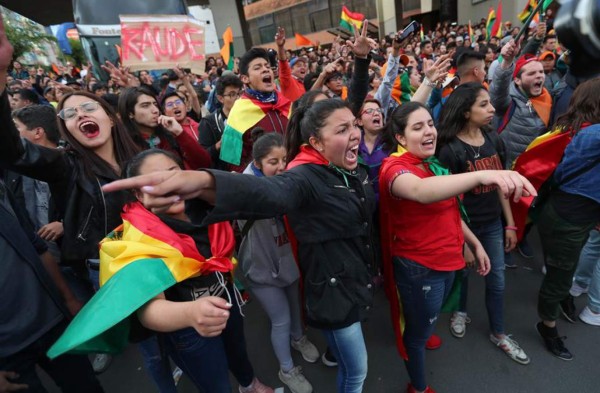 Evo Morales a punto de ganar reelección en Bolivia ante protestas de 'fraude'