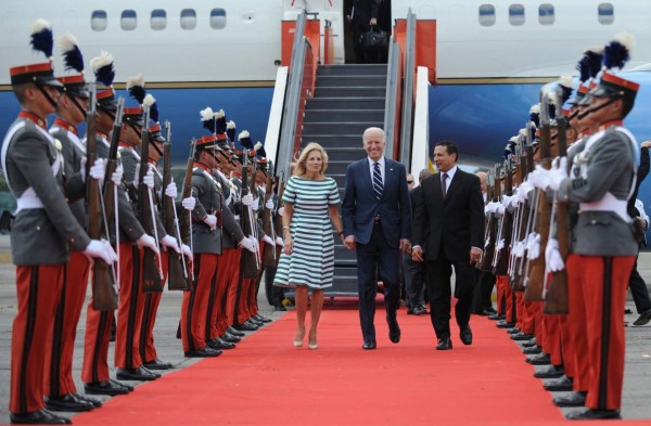 Hernández destaca importancia de invertir en la paz