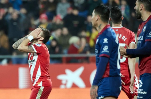 El Girona de Antony 'Choco' Lozano pierde y queda al borde de puestos de descenso en la Liga Española