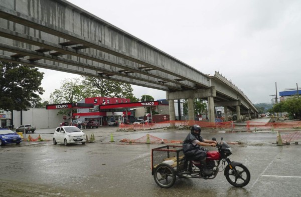 Miles de sampedranos se divierten a diario en las Villas Navideñas