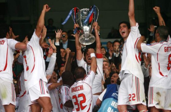 AC Milán ganó la Liga de Campeones al derrotar a Liverpool 2-1