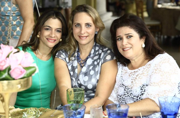 Celebración para Andrea Panayotti Faraj