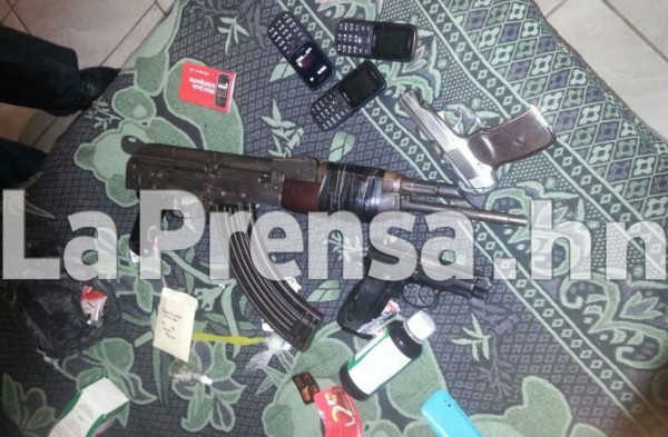 Capturan a 4 supuestos mareros ligados al asesinato de un policía