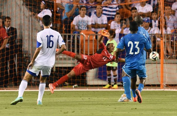Honduras reprueba en su segundo amistoso y siembra más dudas