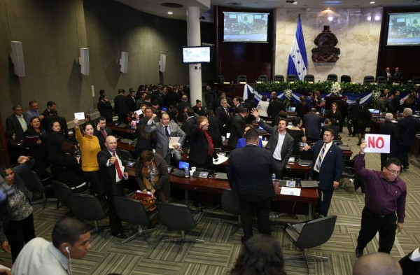 Diputados a destrabar la elección de magistrados a la Corte Suprema
