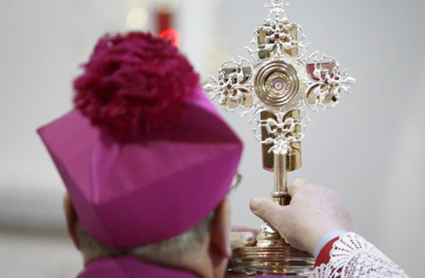 Roban ampolla con sangre del papa Juan Pablo II