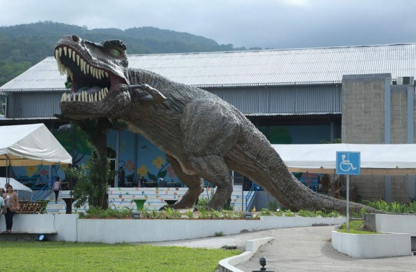 El Tiranosaurio rex llegó a la ciudad