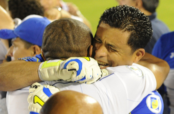 ¡Selección de Honduras clasifica al Mundial de Brasil 2014!