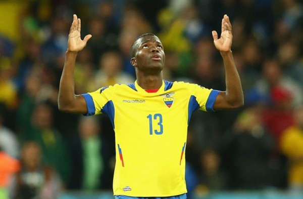 El West Ham anunció el fichaje del ecuatoriano Enner Valencia