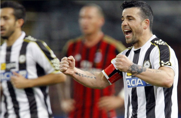 El Milan pierde con el Udinese antes de visitar al Atlético