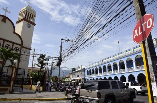 Por embargos no hay obras en La Ceiba