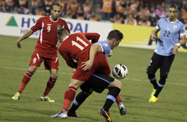 Uruguay deja sellado el boleto al Mundial goleando a Jordania